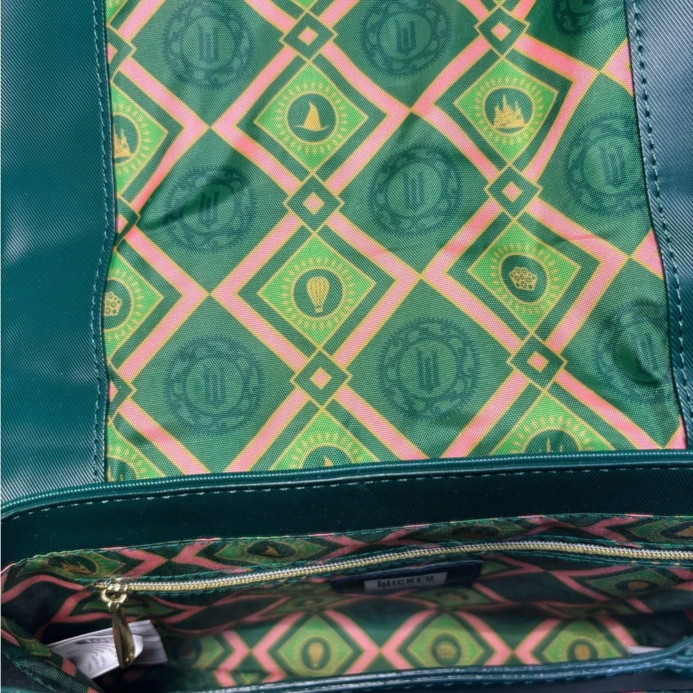 Lug Wicked Emerald Green Quilted Shoulder Bag - Picture 7 of 10